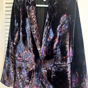 LOFT Blue Velvet Blazer with Intricate Pattern paisley boho pattern